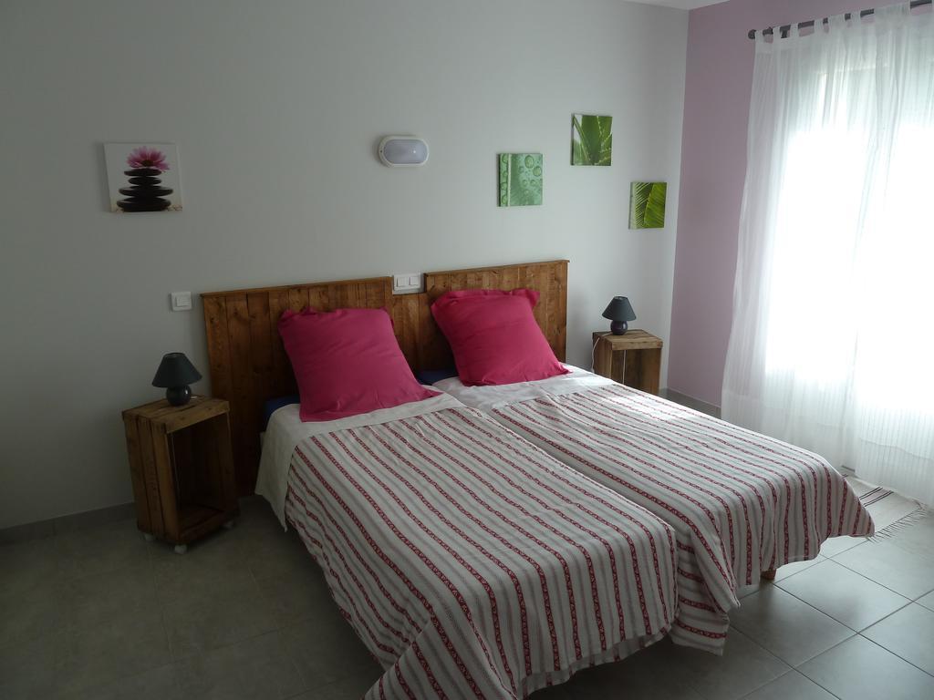 Gite Des Monges Sisteron Pokój zdjęcie