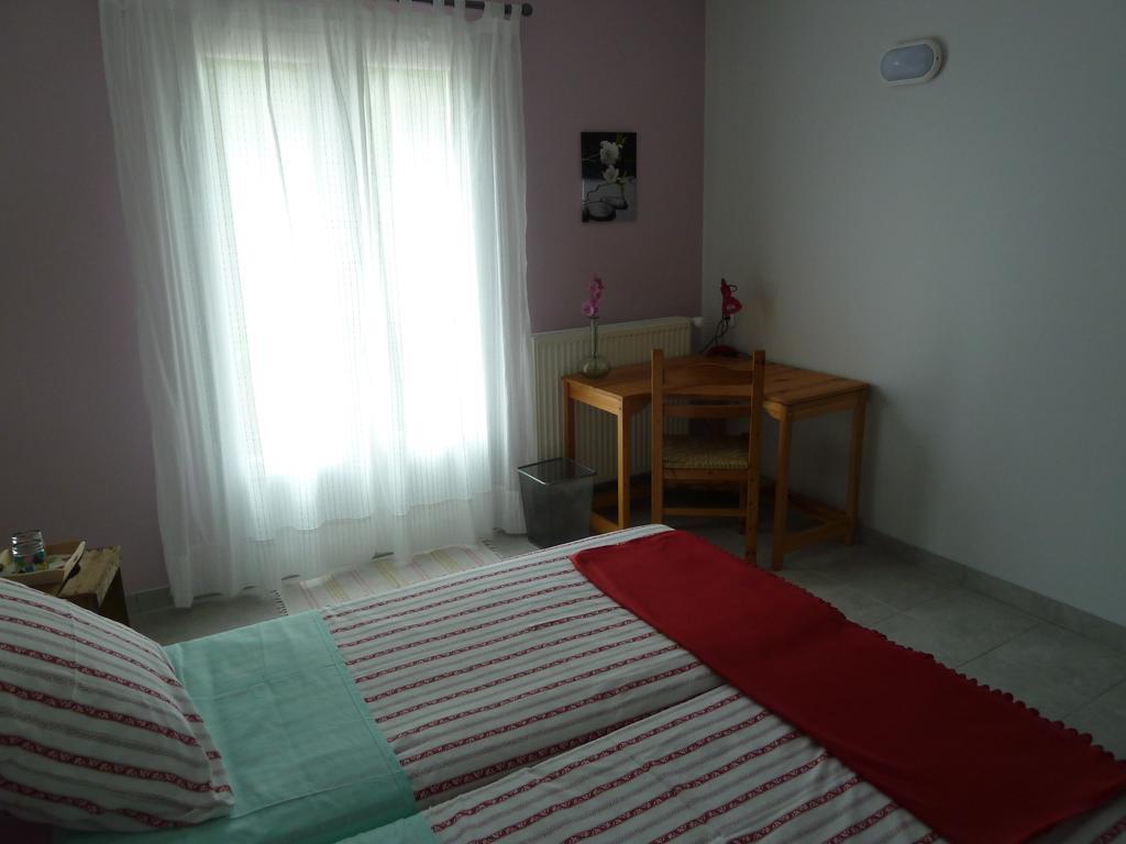 Gite Des Monges Sisteron Pokój zdjęcie