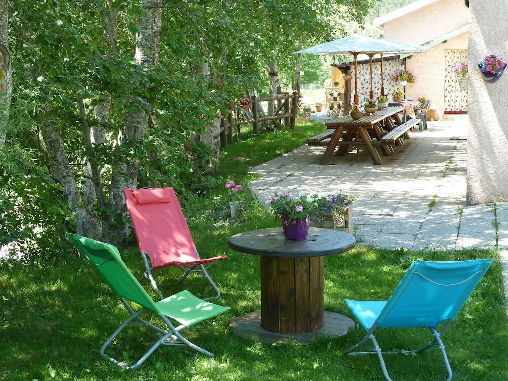 Gite Des Monges Sisteron Zewnętrze zdjęcie