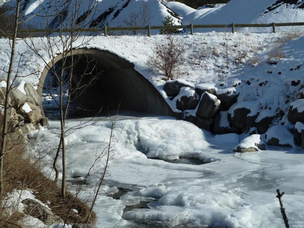 Gite Des Monges Sisteron Zewnętrze zdjęcie