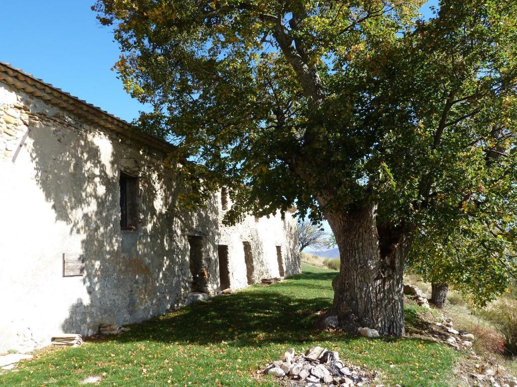 Gite Des Monges Sisteron Zewnętrze zdjęcie
